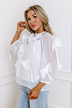 Load image into Gallery viewer, Bow White Top
